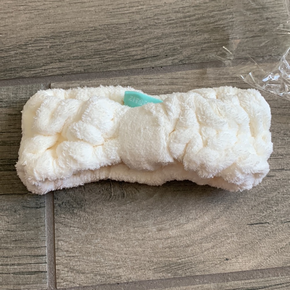 Zitsticka white hair band